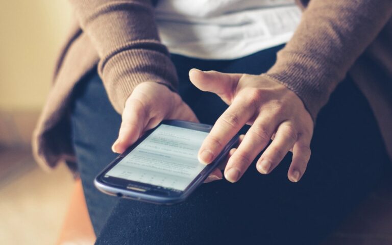 social media retargeting strategies